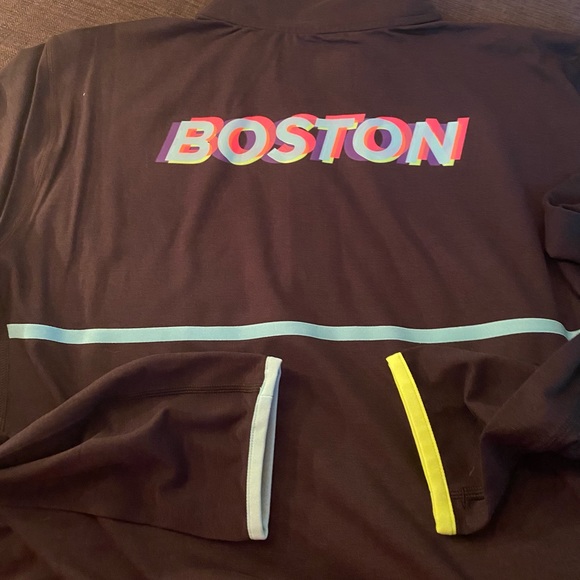 New Balance Men’s 2017 Boston Marathon 3/4 zip training top - Picture 5 of 10